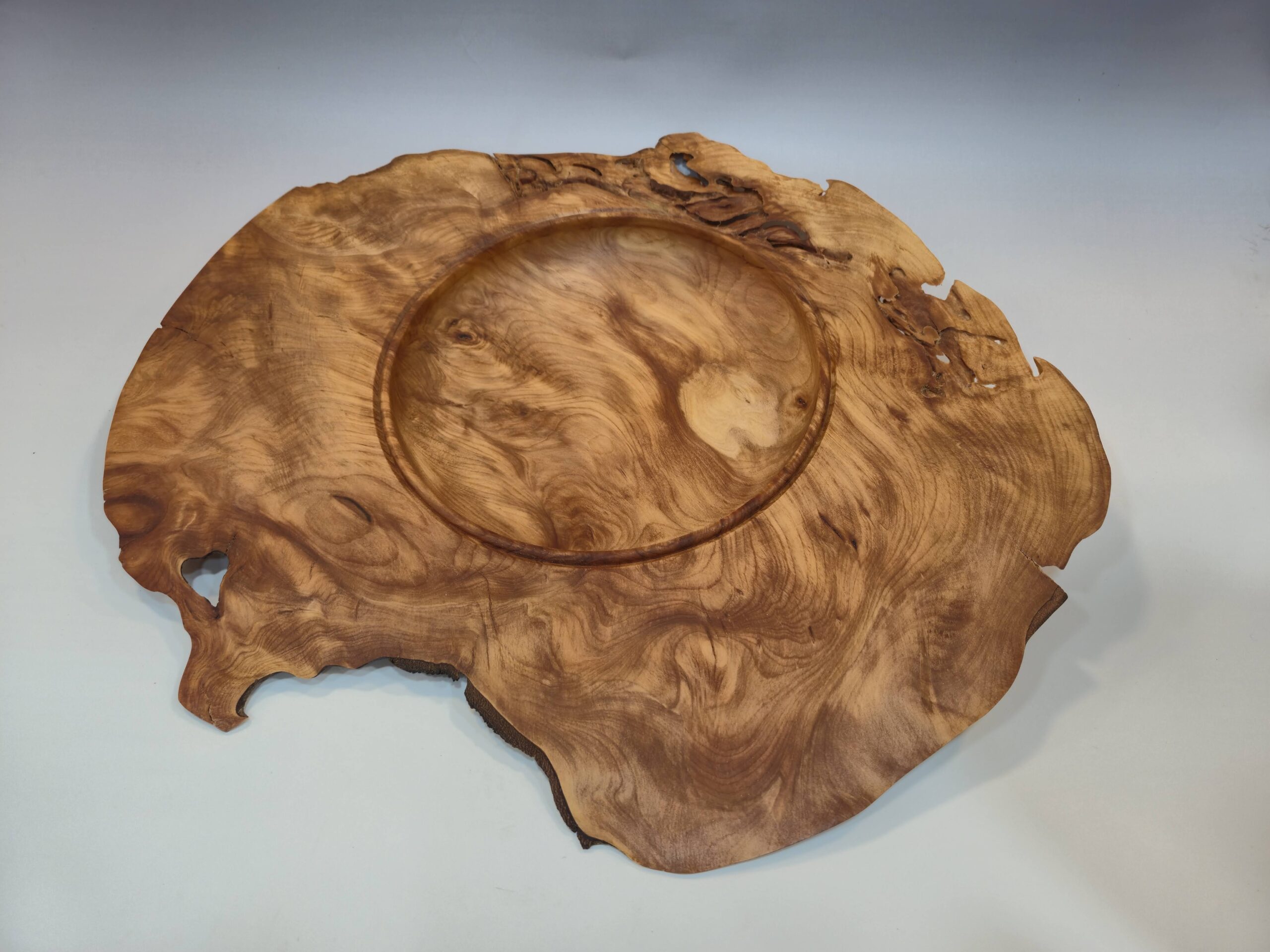 Macrocarpa burl bowl 'Queen of Hearts' by Guy du Toit