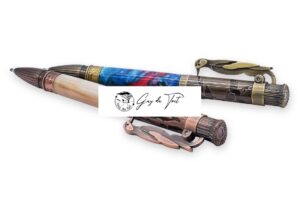 Bolígrafo con tema de pájaro carpintero chapado en bronce pulido antiguo con mecanismo único de avance de la tinta